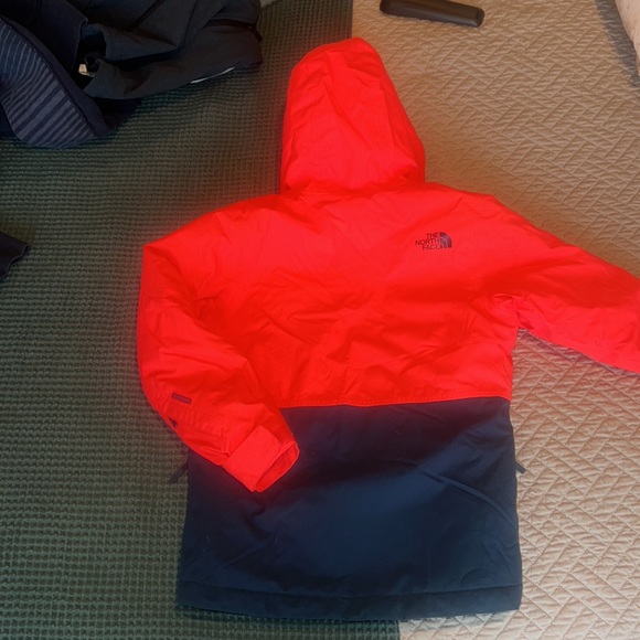 North Face Girls Ski Coat Size XS - Picture 6 of 7